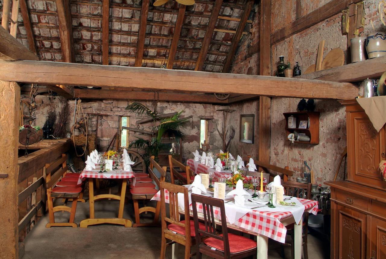 Historisches Genusshotel Loewen Schopfheim Ngoại thất bức ảnh