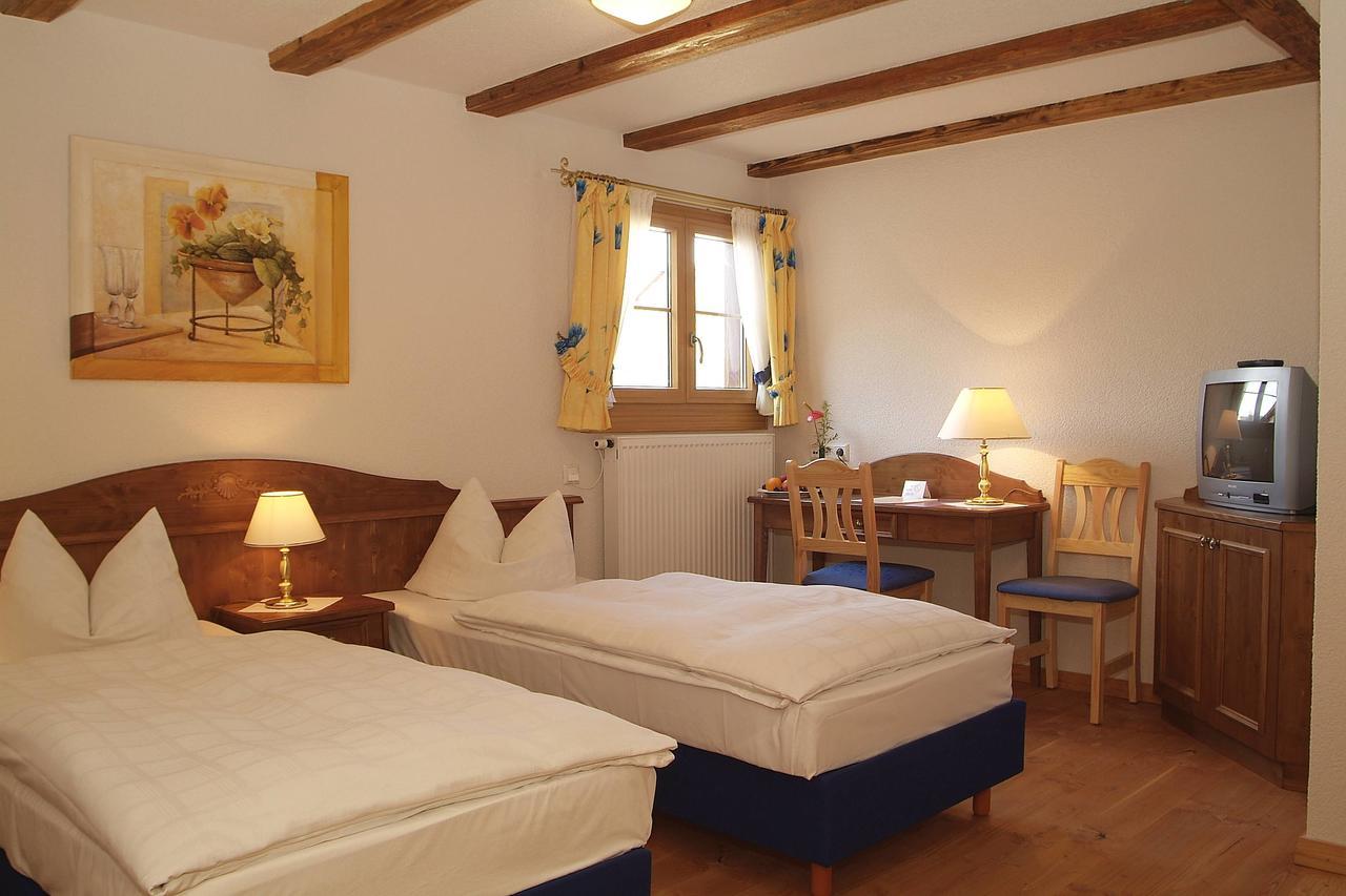 Historisches Genusshotel Loewen Schopfheim Ngoại thất bức ảnh