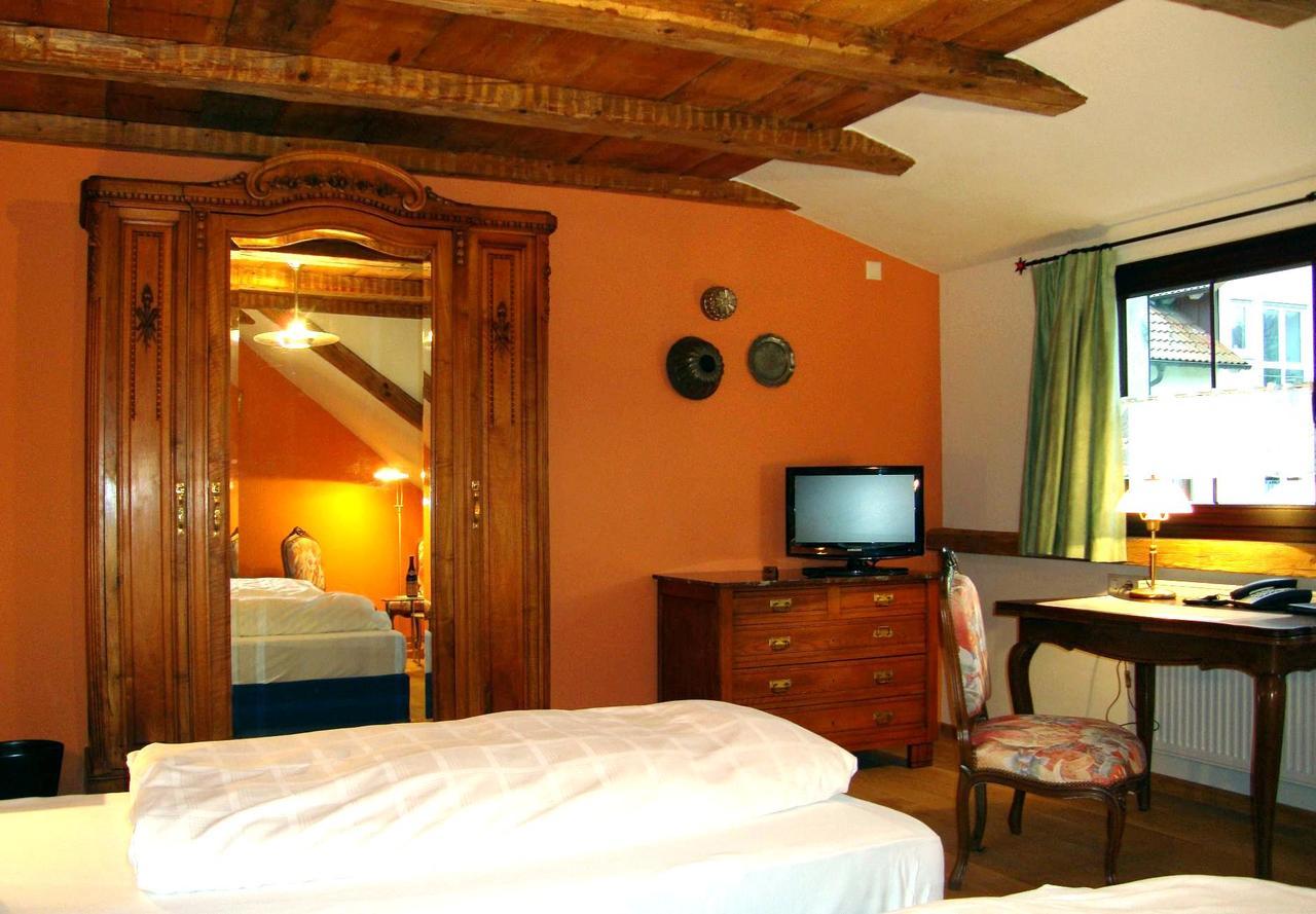 Historisches Genusshotel Loewen Schopfheim Ngoại thất bức ảnh