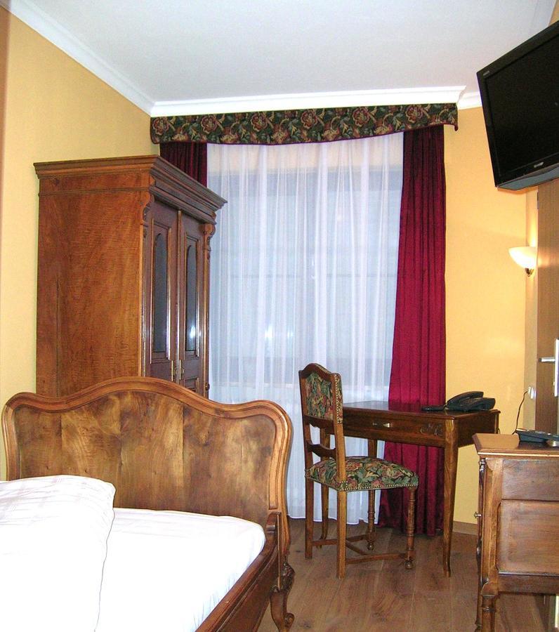 Historisches Genusshotel Loewen Schopfheim Ngoại thất bức ảnh